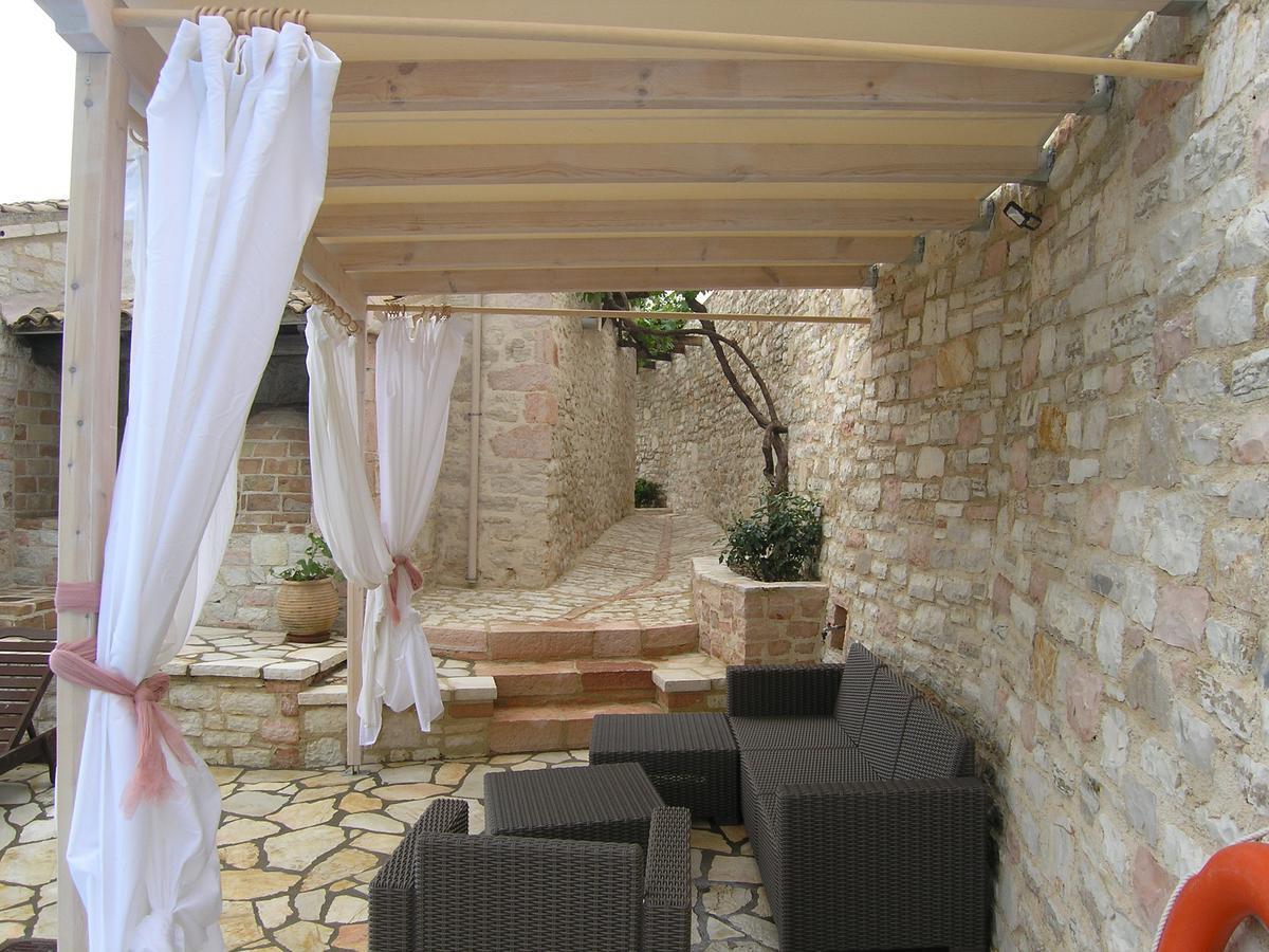 Traditional Stone Villa Olympia Viggla Экстерьер фото